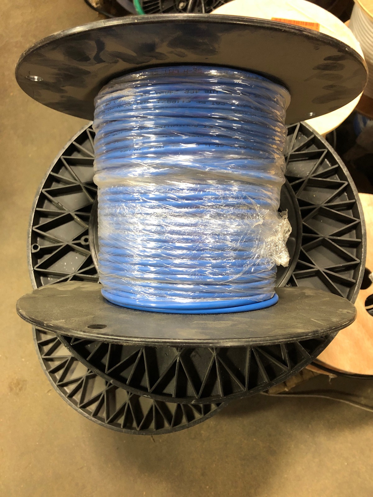 Southwire 56917748 300 ft. Blue 24/4 Solid CU CAT5e CMP (Plenum) Data Cable