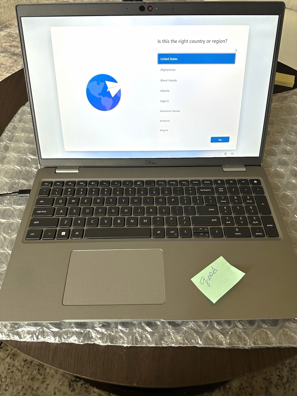 Dell Latitude 5520 15.6" FHD i5-1145G7 16GB 256GB NVMe Iris Xe Silver