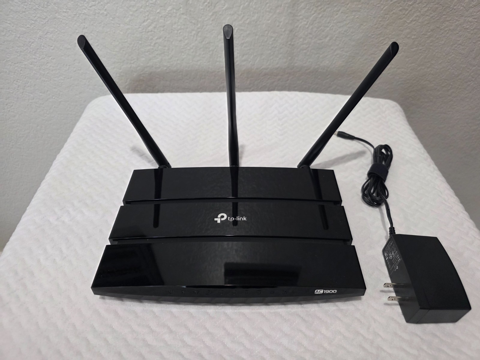TP-Link Archer A9 AC1900 Dual-Band Mu-Mimo Wi-Fi Router Gigabit Latest Firmware