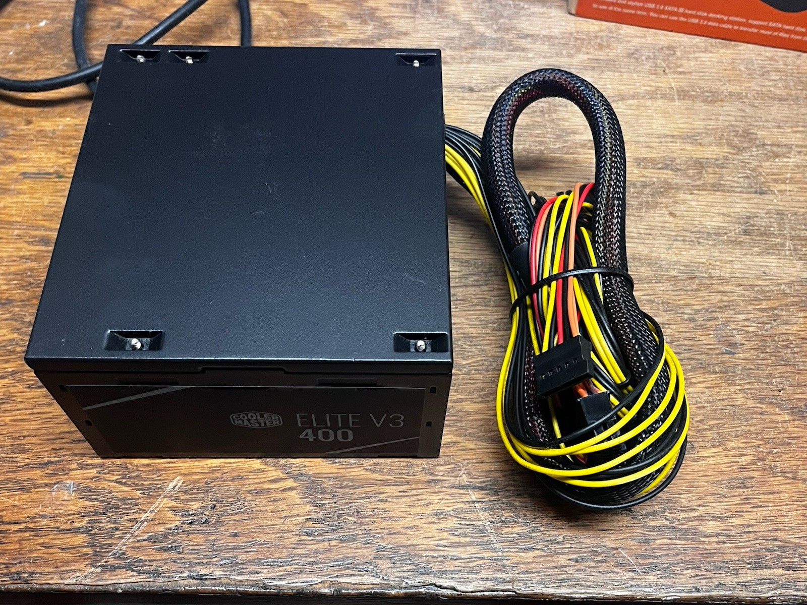 Cooler Master V3 Elite 400W Power Supply 