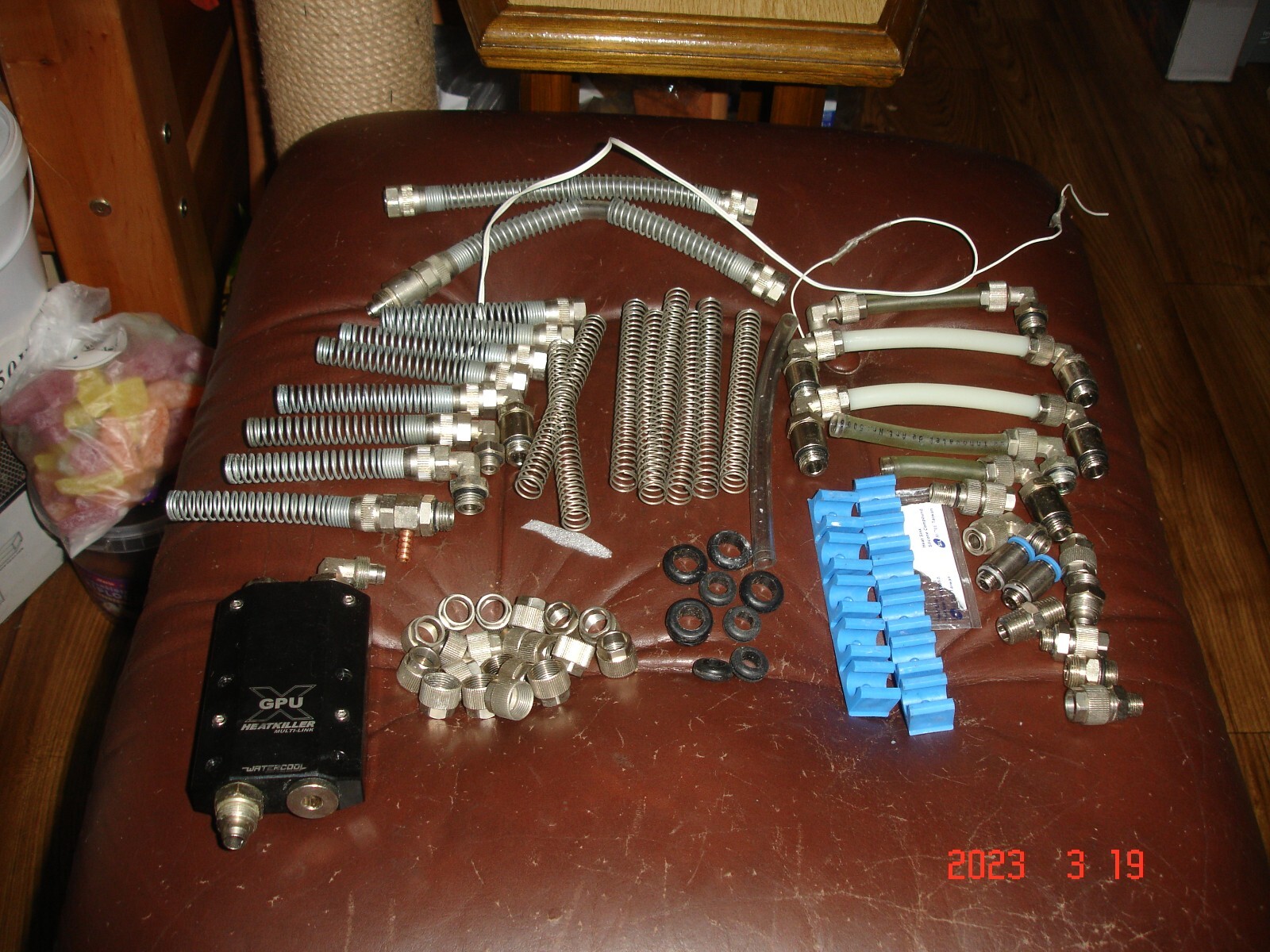   Water cooling accessories big bundle: fittings,connectors ,hoses,sli  bridges