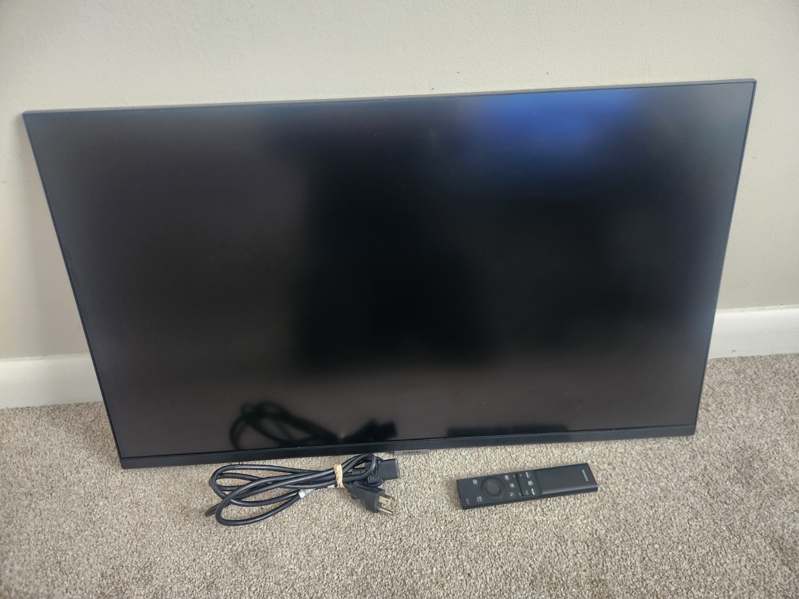 Samsung 32”M7 (M70F) Series 4K UHD Smart Monitor (LS32FM702UNXZA) - No Stand