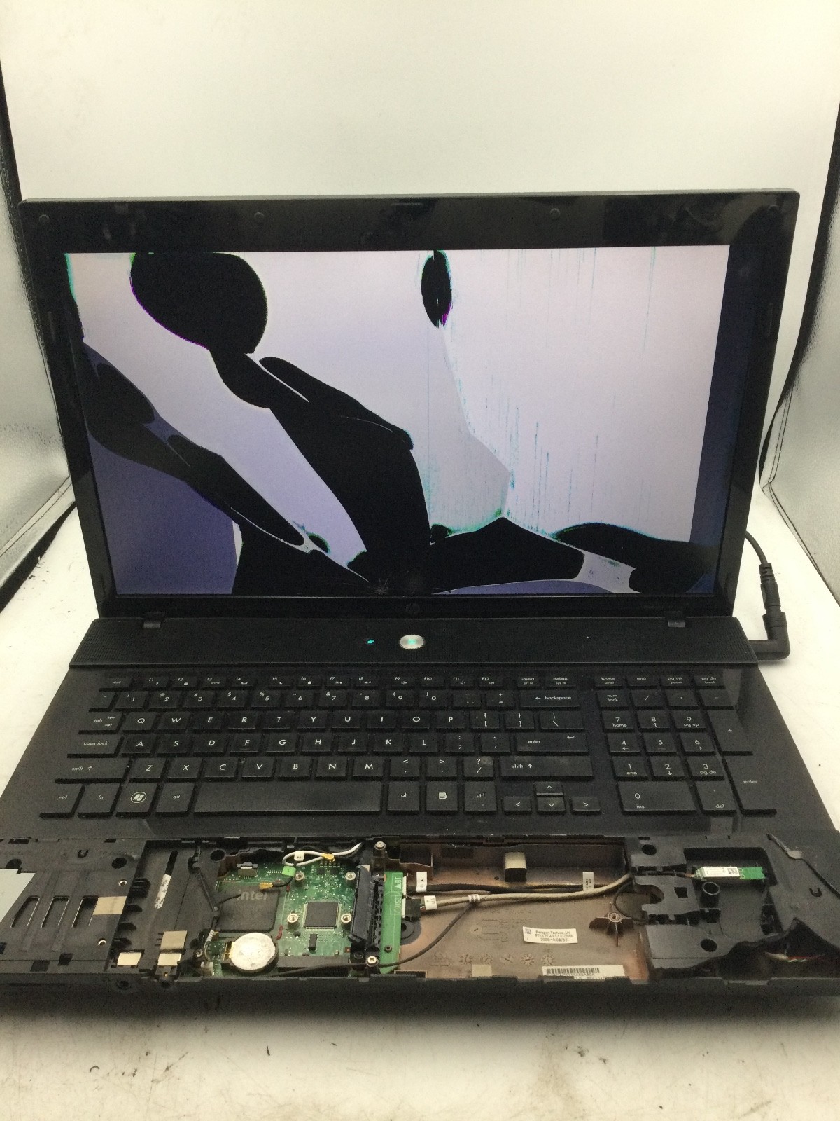 HP PROBOOK 4710S - FOR PARTS - INTEL CORE 2 DUO - 2GB RAM - READ DESCRIPTION -BB