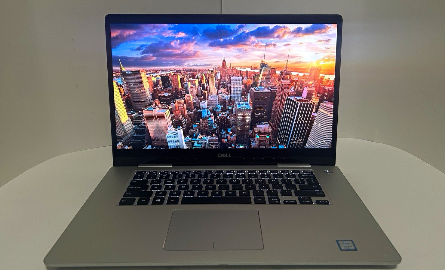 Dell Inspiron 7570 15.6 inch 4K Touchscreen Laptop i7 16GB 4GB GPU W11 Pro