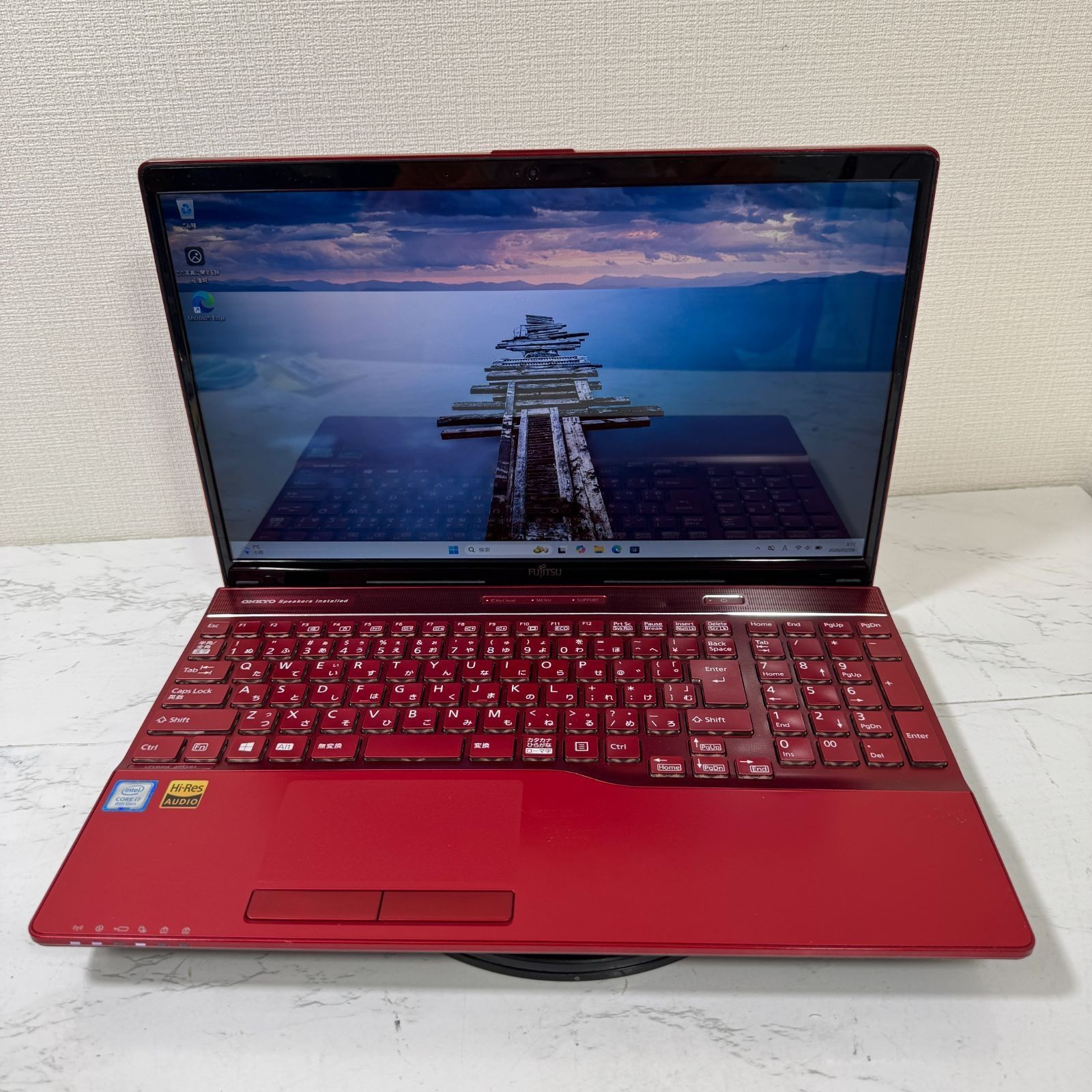 Fujitsu FMV LIFEBOOK AH53/B3 / Core i7 8550U / 8GB / 1TB