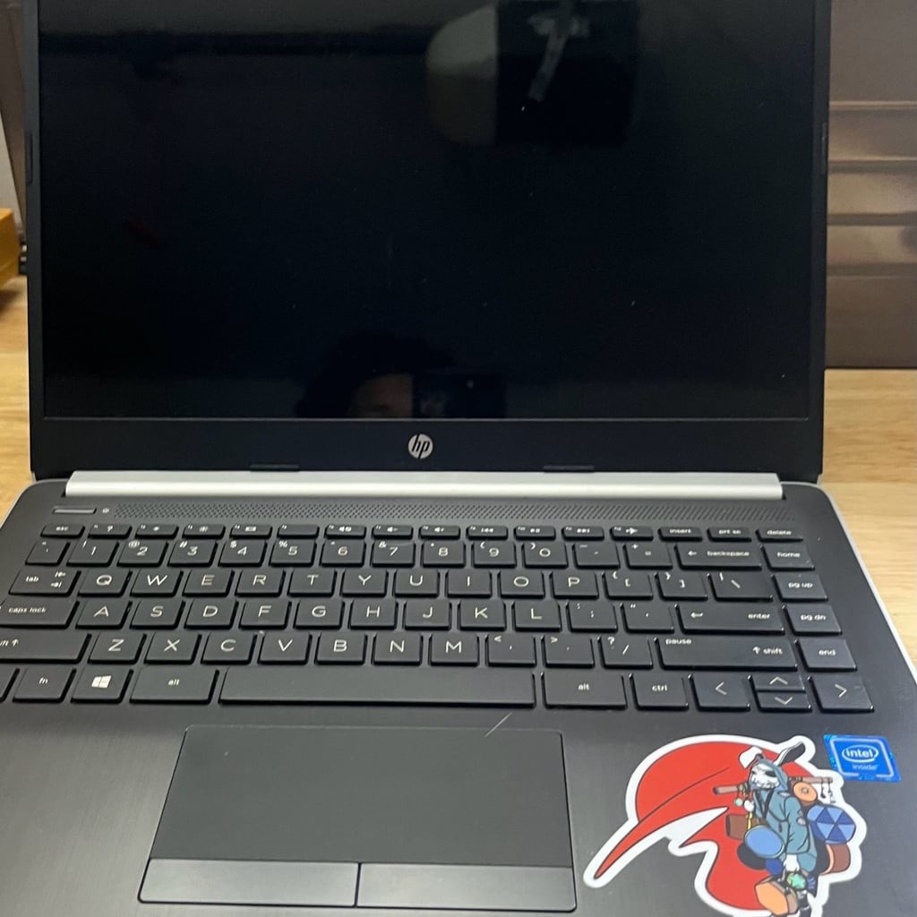 HP 14-df0018wm 14-inch Laptop Intel ProcessorNeeds RESET(E)