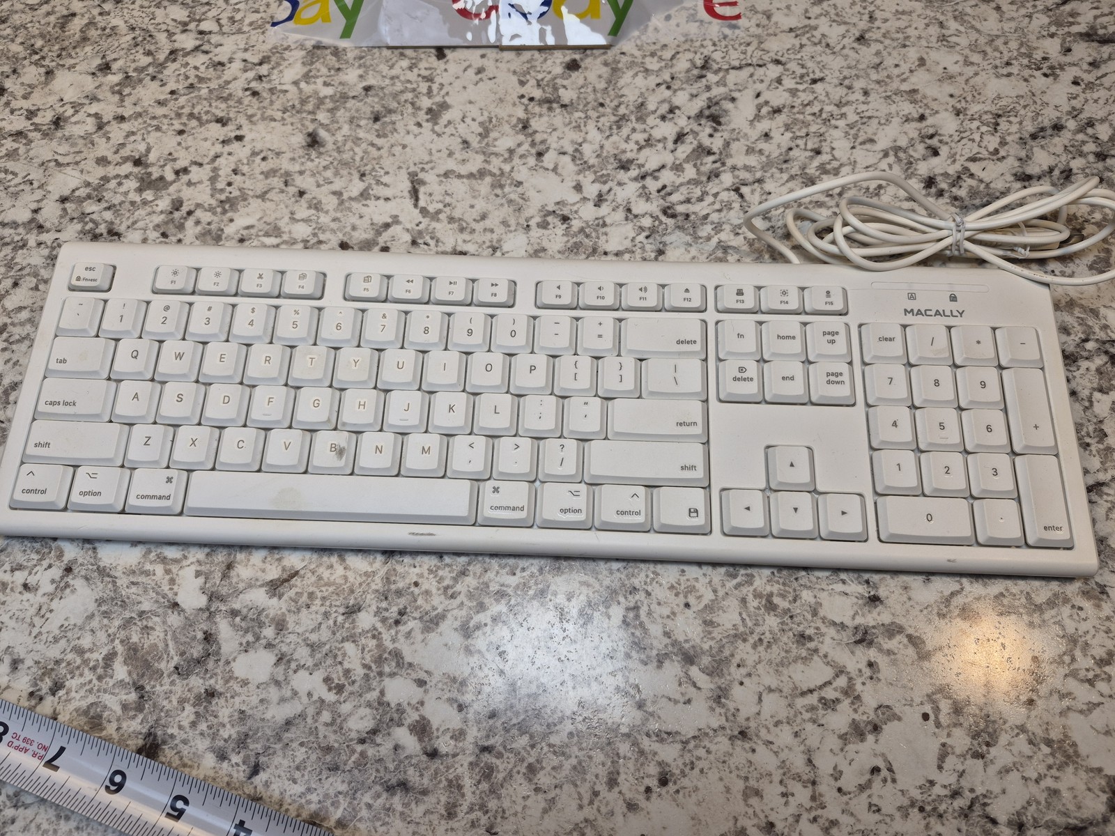 Macally QKEY Wired USB Full-Size Keyboard for Mac Apple & PC Computers White
