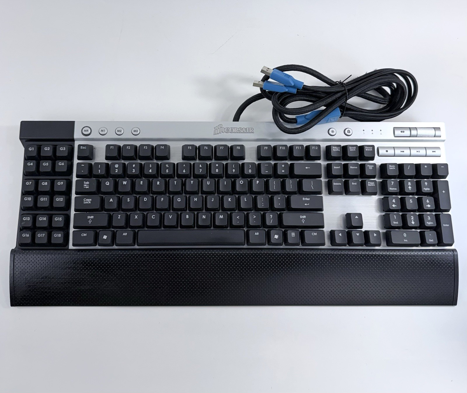 Corsair Vengeance K90 CH-9000003-NA Wired MMO USB Gaming Keyboard - Tested