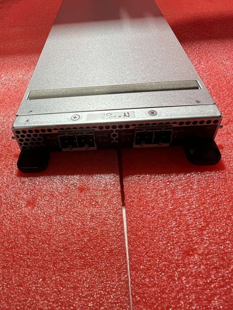 NetApp 111-02396+B0 4-Port 12GB SAS IO Module
