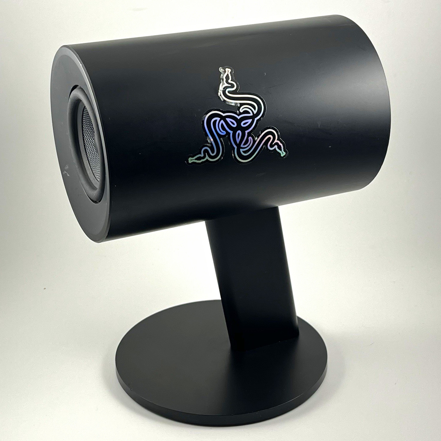 Razer Nommo 2.0 Wired Computer Speaker - Black Cylinder  Jack LEFT Gaming