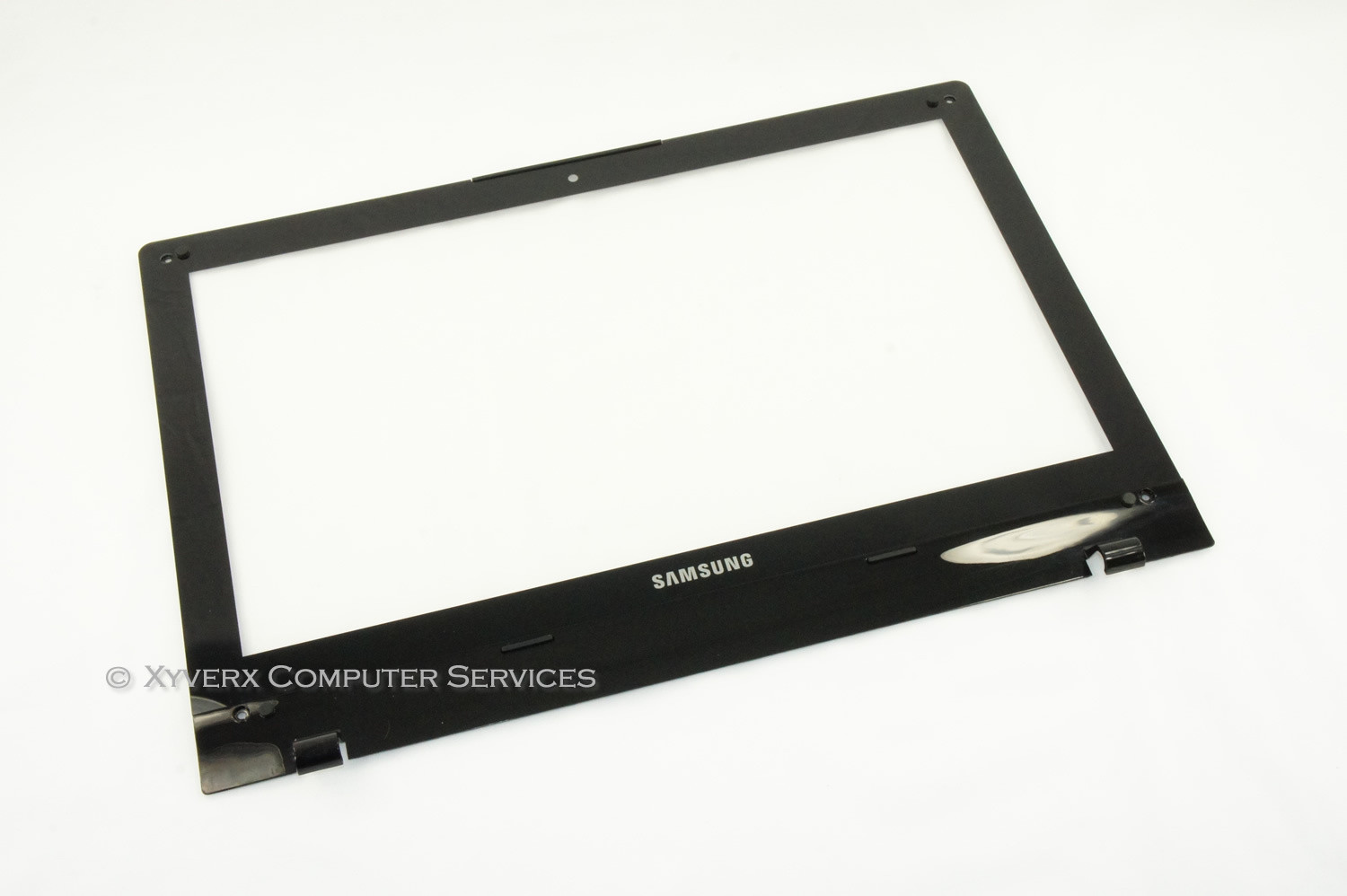 BA75-02662A SAMSUNG LCD PLASTIC COVER BEZEL NP-QX411L-W02UB (GRADE B) (CA94)