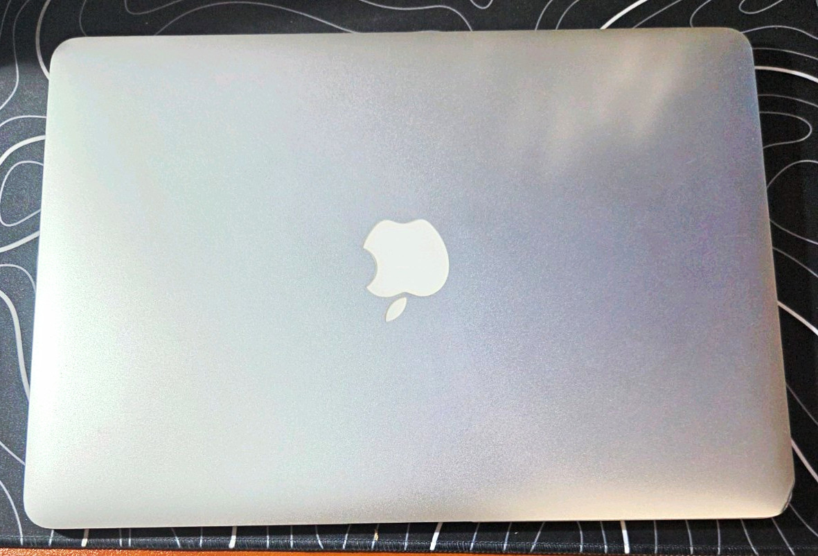 Apple MacBook Air 13" Early 2015 500GB SSD Silver 