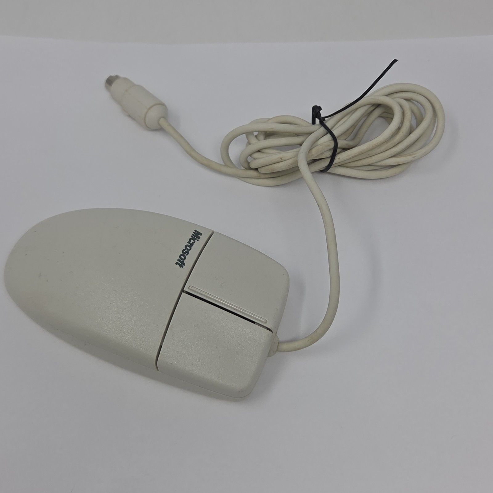 Microsoft 2-Button PS/2 Compatible Basic Mouse - X03-69945 - Trackball