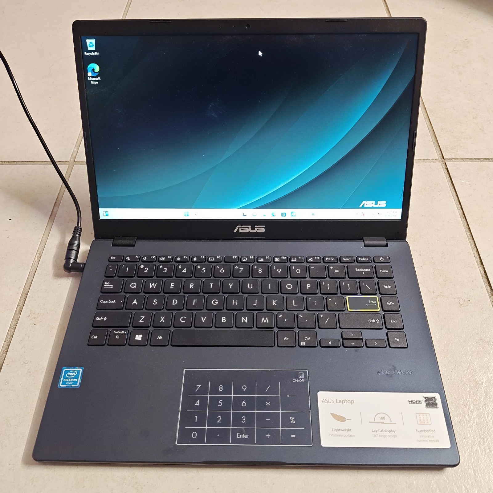 ASUS E410MA 14" Windows 11 S Laptop - 64GB eMMC/4GB RAM - READ #4487