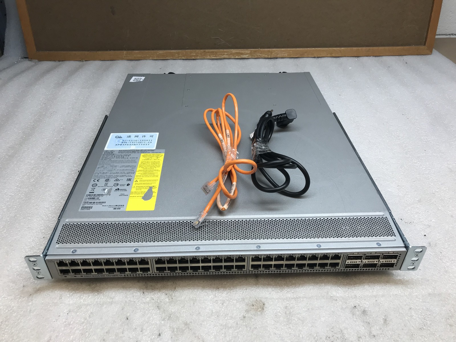 Cisco Nexus N9K-C93108TC-EX Data Center Switch - Tested / Factory Reset