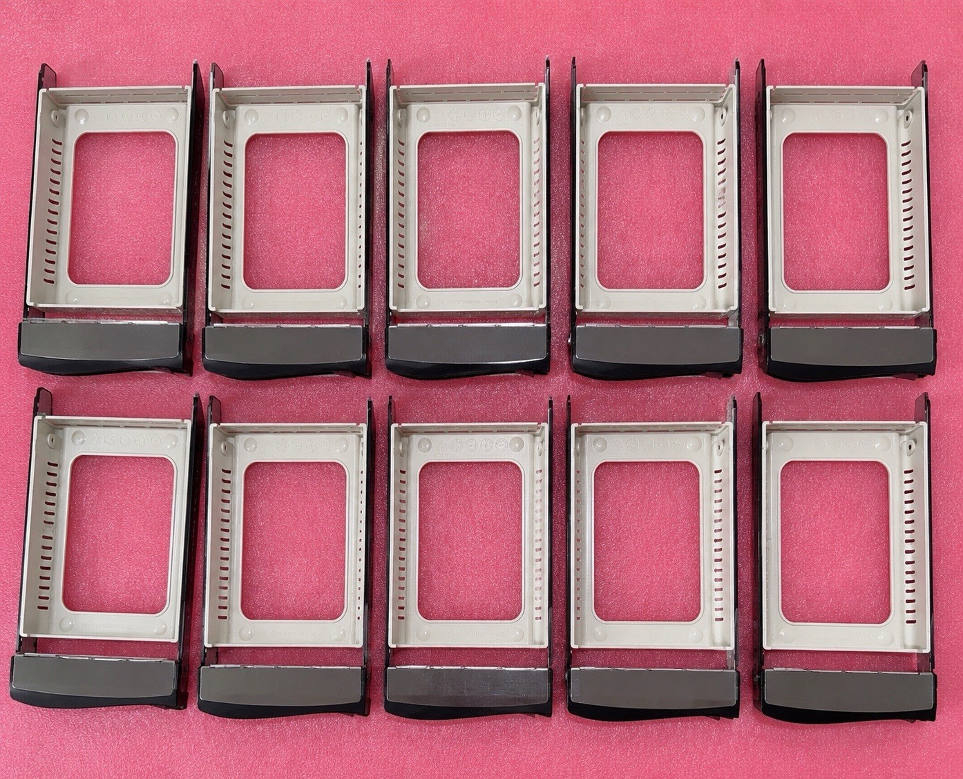12X SUPERMICRO 3.5 HOT-SWAP HARD DRIVE CADDY TRAYS 05SC82708W100C30101