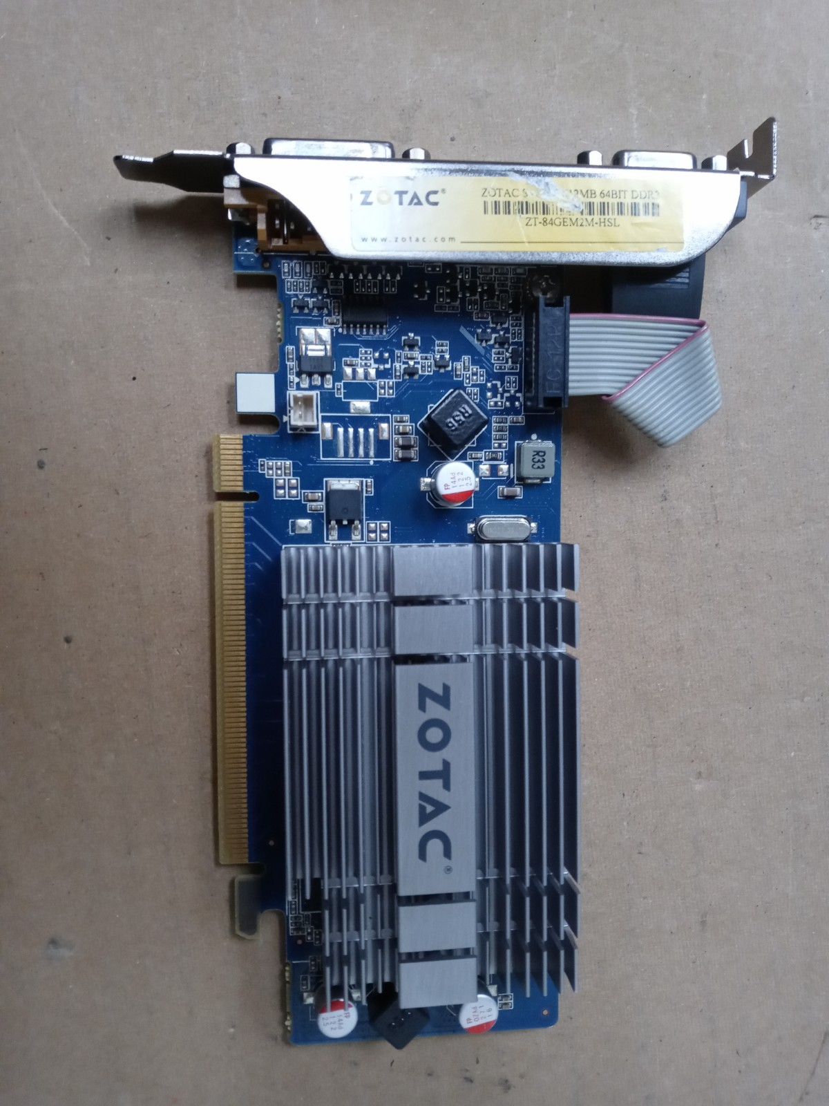 ZOTAC NVIDIA GeForce 8400 GS 512MB DDR2 PCIe x16 Graphics Card DVI VGA
