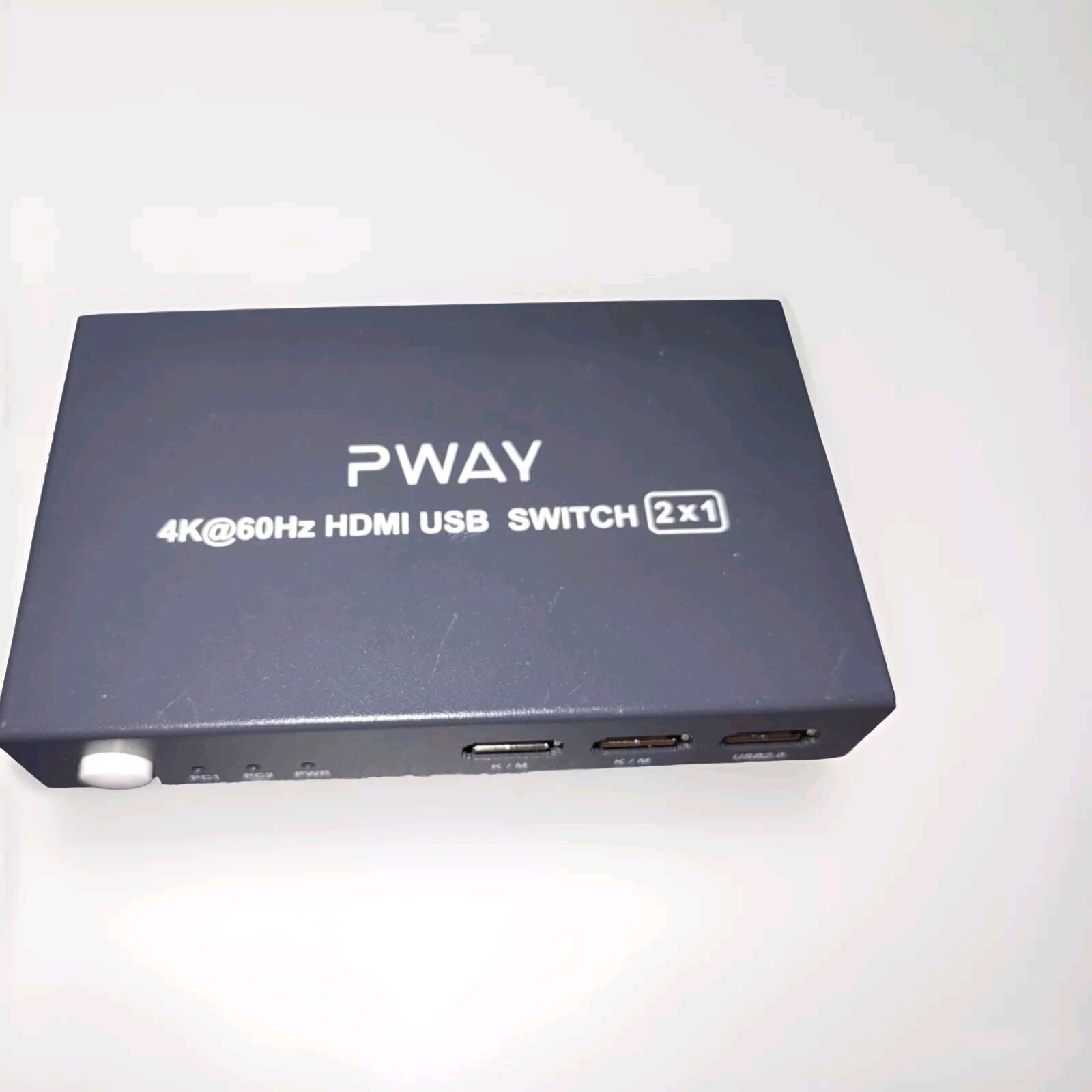 PWay 2X1 KVM Switch HDMI 4K 2 Port USB KVM Switch Box