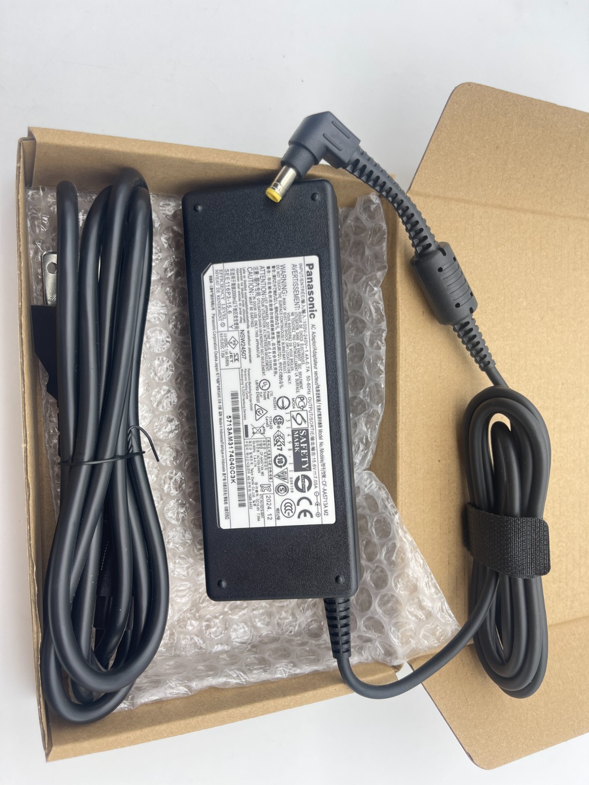 Genuine 110W Charger for Panasonic Toughbook CF-31 CF-53 CF-52 CF-19 15.6V 7.05A