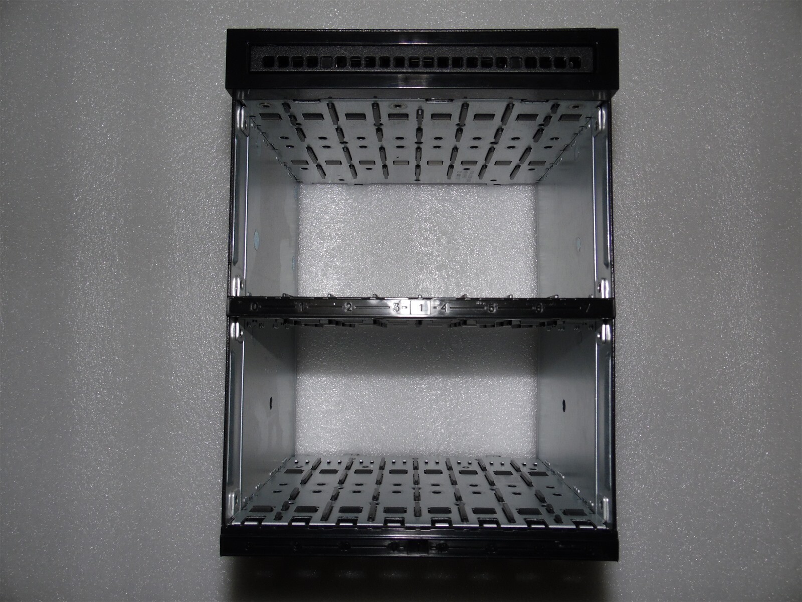 DELL EMC T630 POWEREDGE SERVER CHASSIS SFF HDD CAGE DRIVE 0 15 CXPMW NYP78 NVME