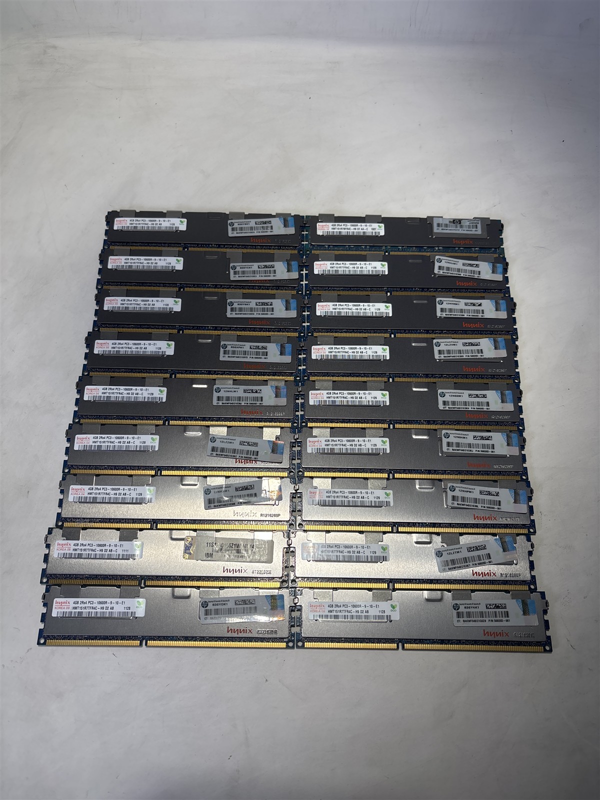 SK Hynix 72GB(4GBx18) 2Rx4 PC3-10600 DDR3-1333 Server RAM HMT151R7TFR4C-H9