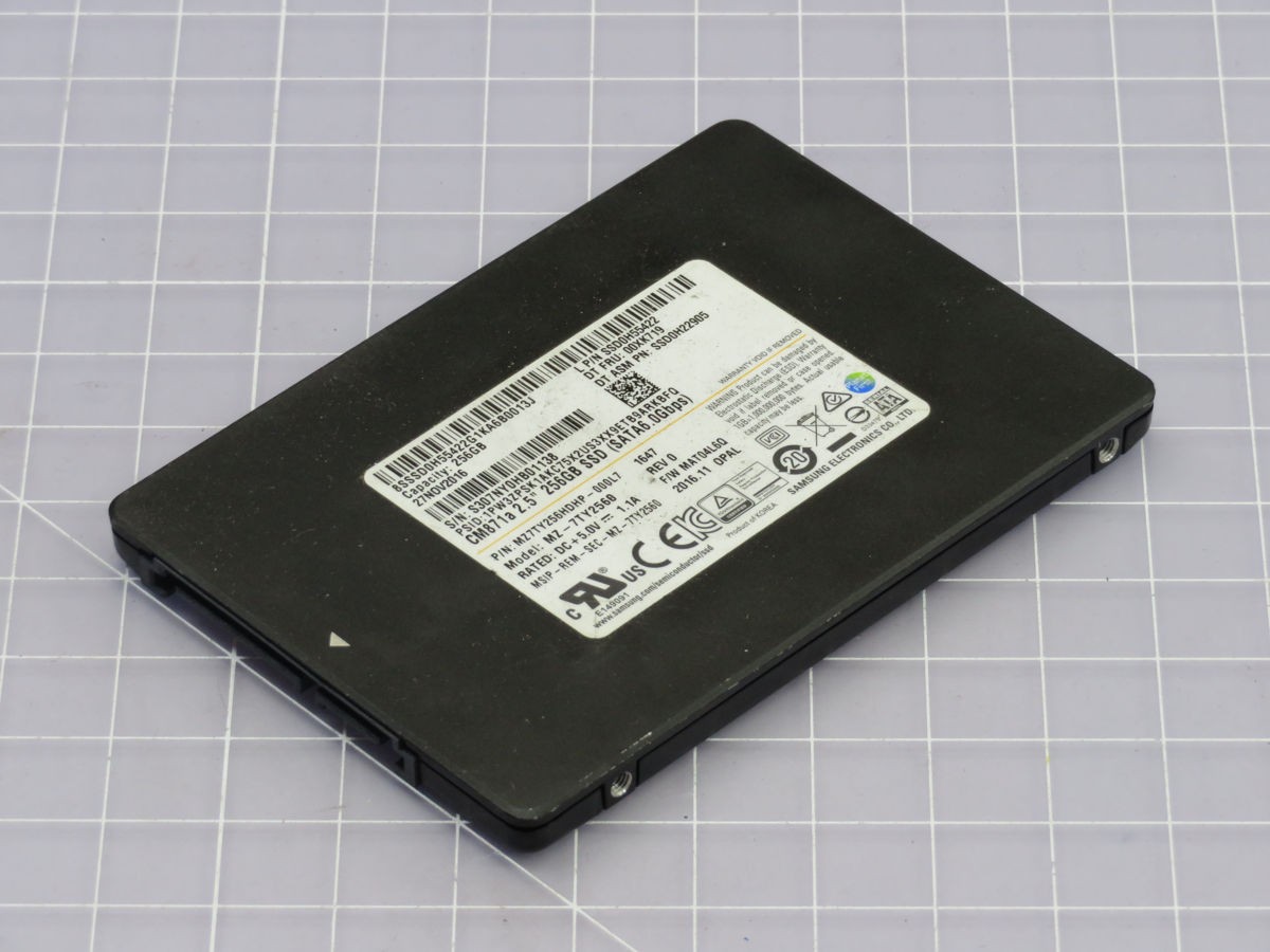 SAMSUNG MZ-7TY2560 SATA SSD HARD DRIVE T249176