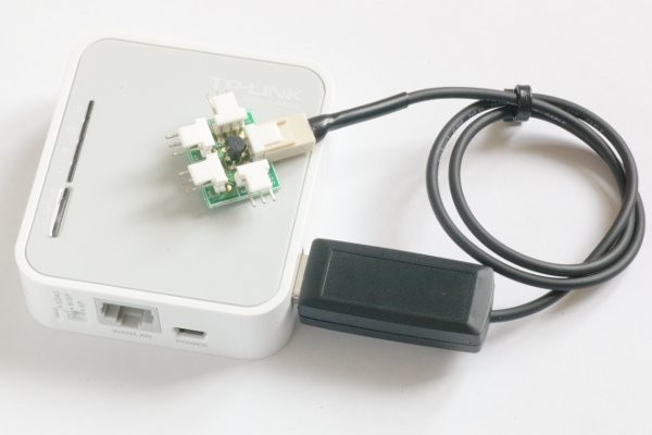 MR3020 OpenWRT based WiFi multi-thermometer with remote monitoring