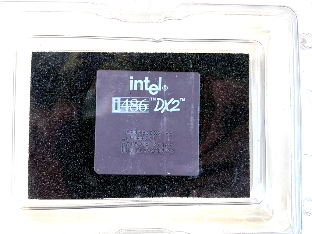 Vintage Intel 486 A80486DX2-66 66 MHz SX807 CPU Tested & Working