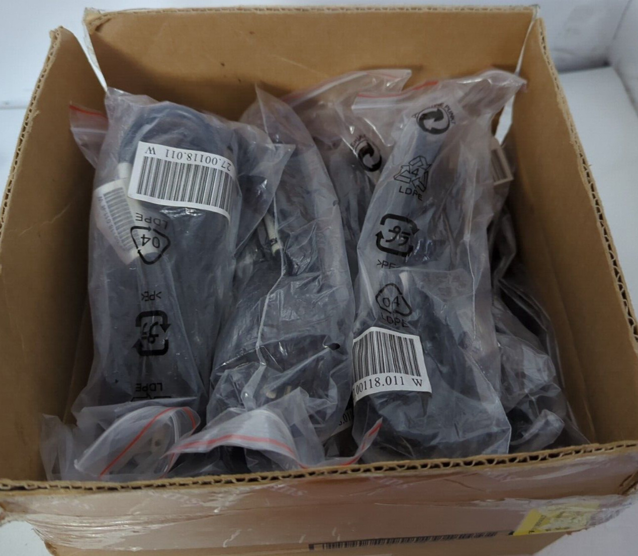 LOT OF 14 I-SHENG IS-14  10A-125V 1250W E55943-CABLES BLACK