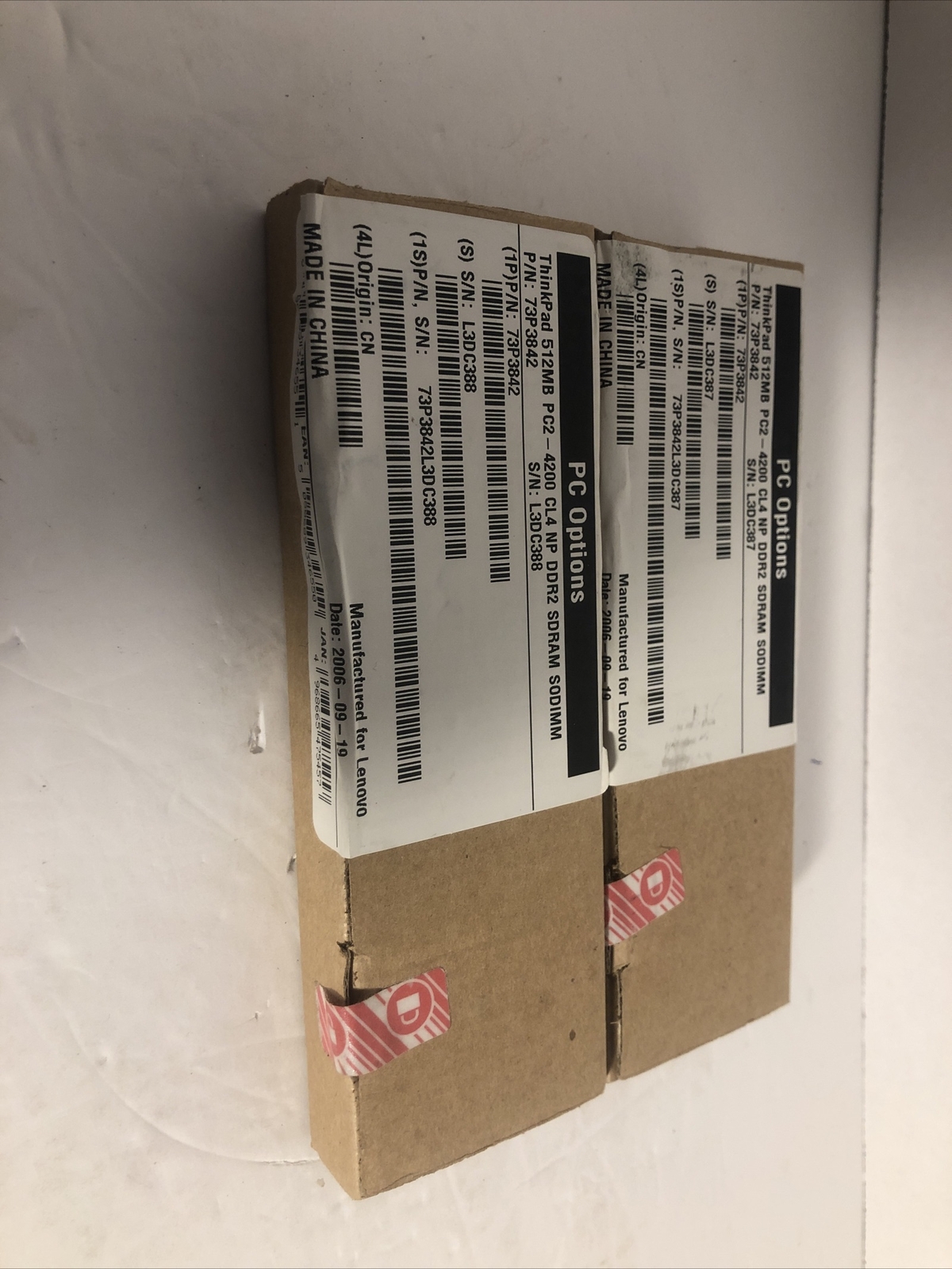 Lenovo ThinkPad 512MB PC2 - 4200 CL4 NP DDR2 SDRAM SODIMM  - Lot Of 2