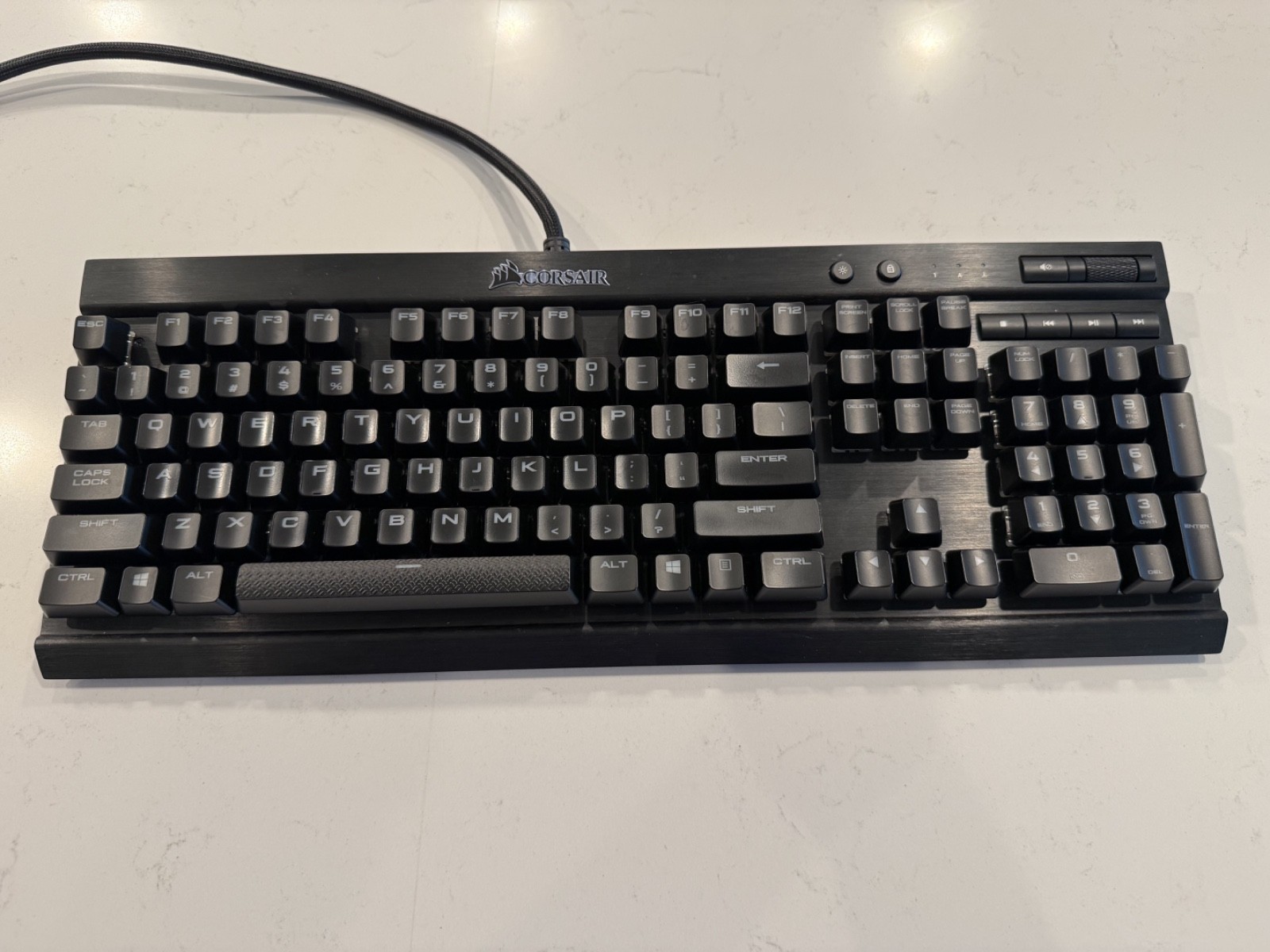 Corsair K70 LUX RGB Mechanical Gaming Keyboard