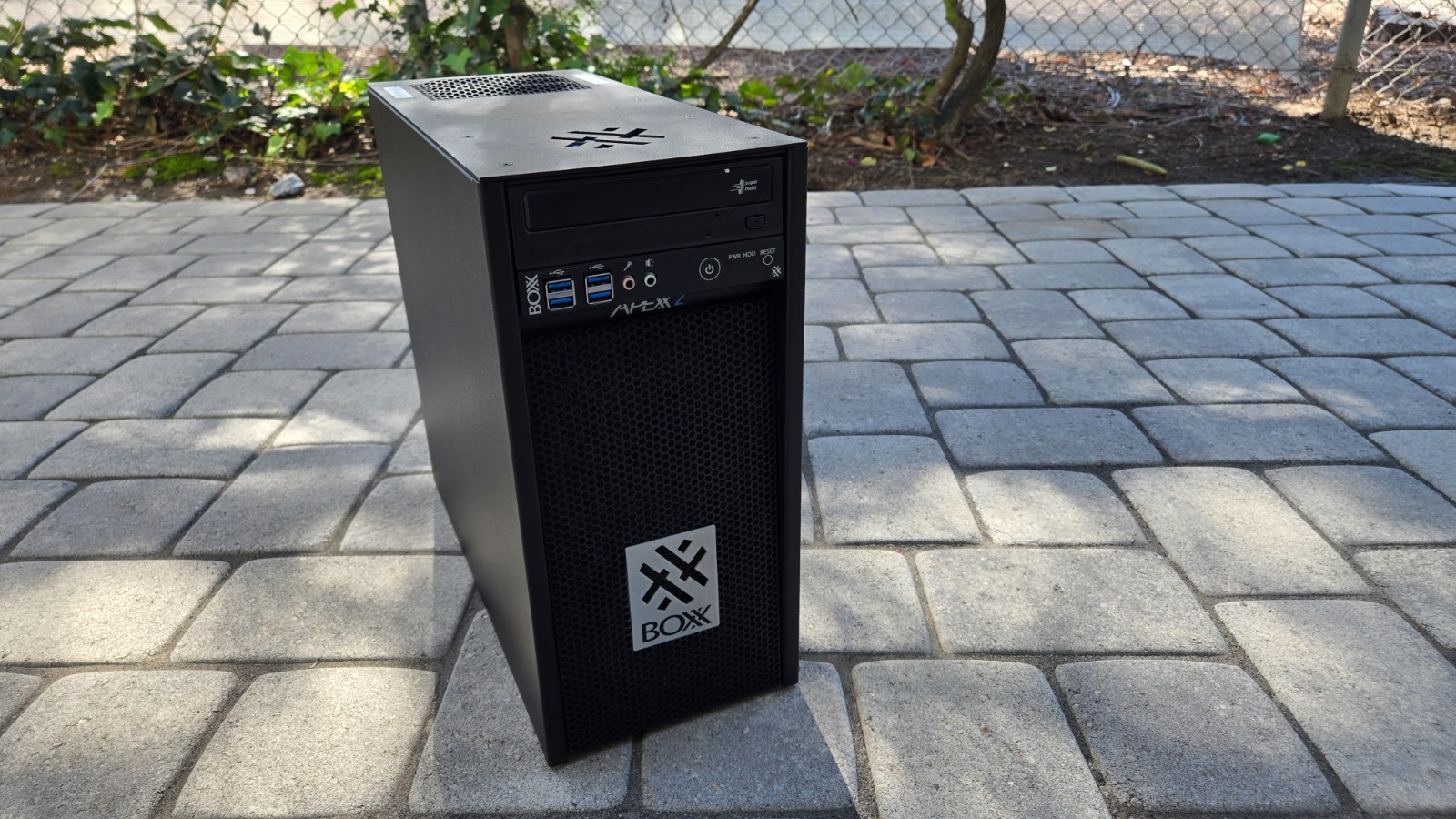 BOXX APEXX 2 2403 Intel Core i7-7700K 4.20GHz/16GB DDR4/256GB NVME/Quadro P4000