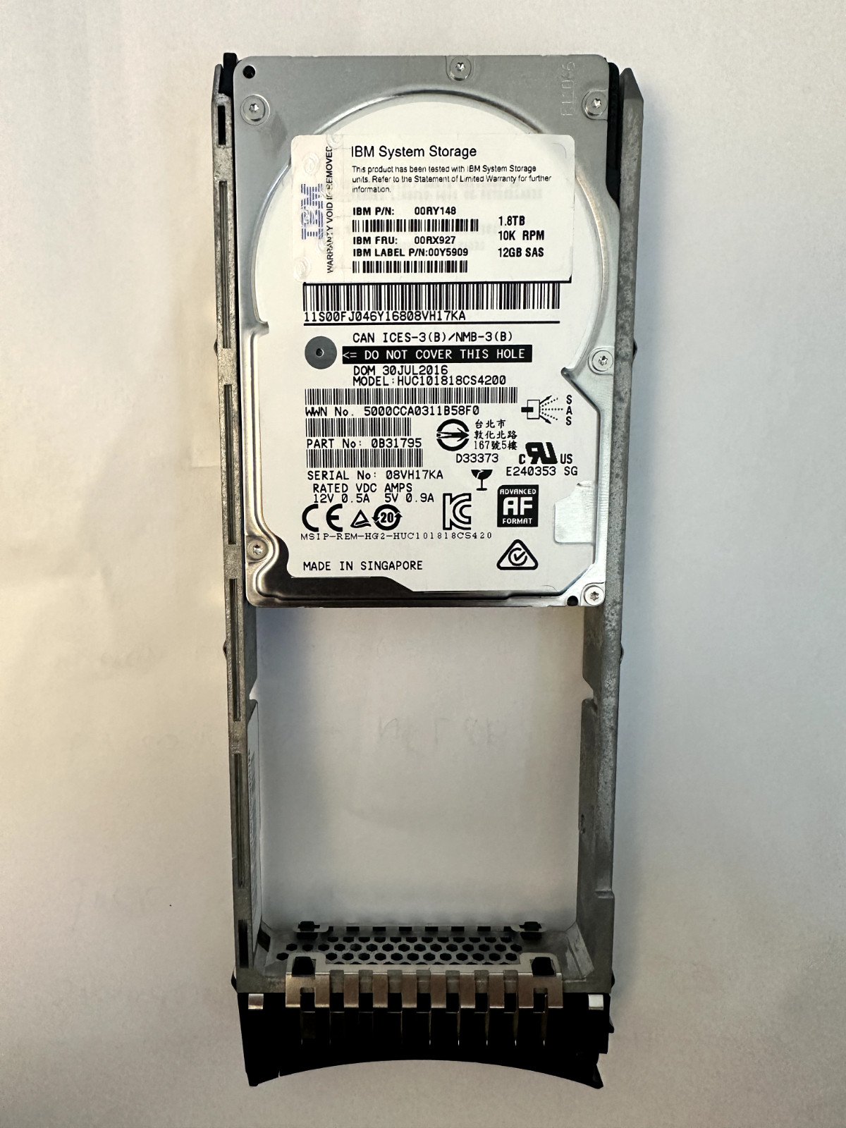 1.8TB IBM System Storage hard drive (00RY148)