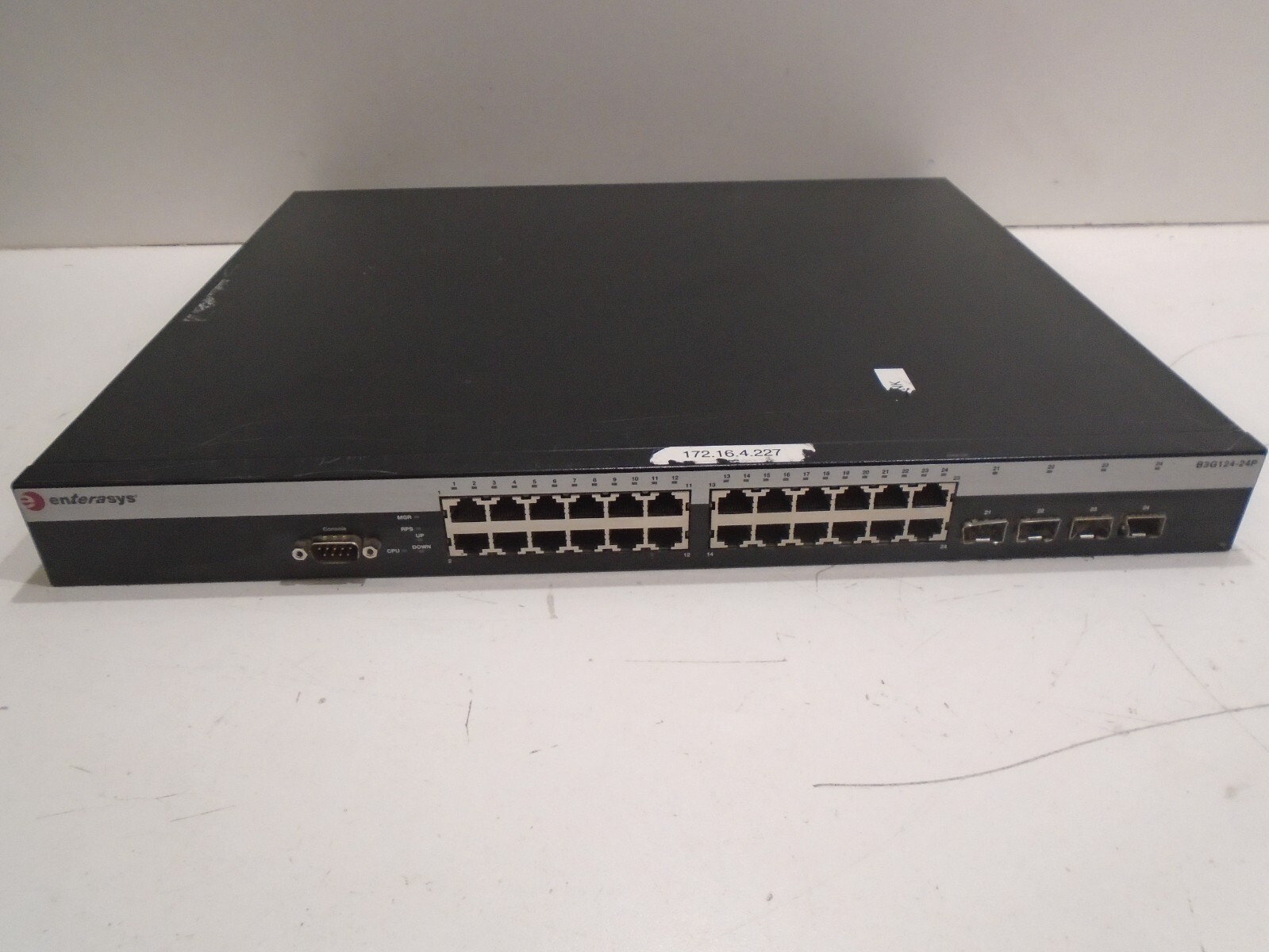 ENTERASYS B3G124-24P ETHERNET SWITCH 24-PORT w/REDUNDANT POWER SUPPLY