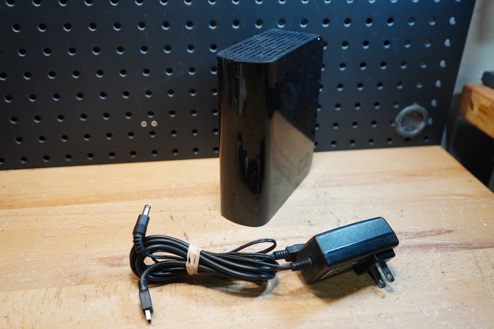 (N) WD My Book 500GB External Hard Drive WD5000H1U USB 2.0 with Cables