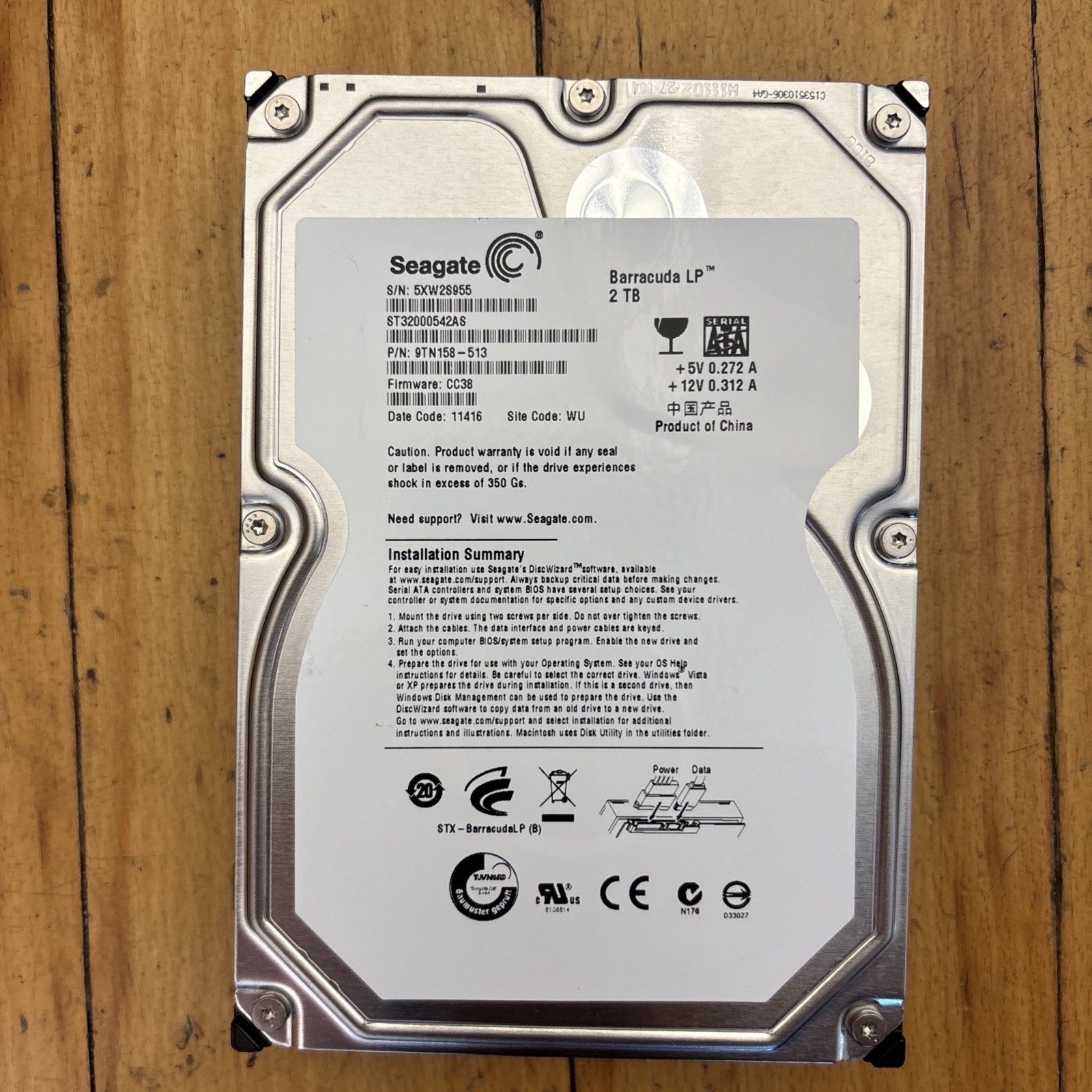 Seagate Barracuda LP HDD ST32000542AS 2TB 3.5" SATA Hard Drive (Parts/Repair)
