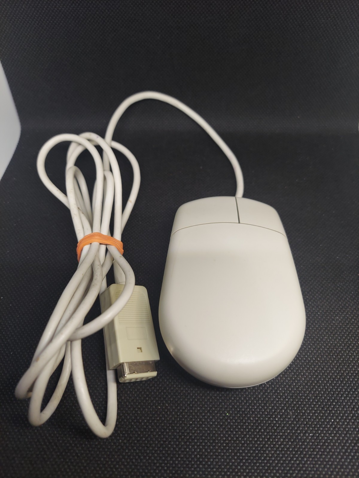 Vintage Mitsumi Serial Mouse 0022496 EW4ECM-S2402 2-button Working