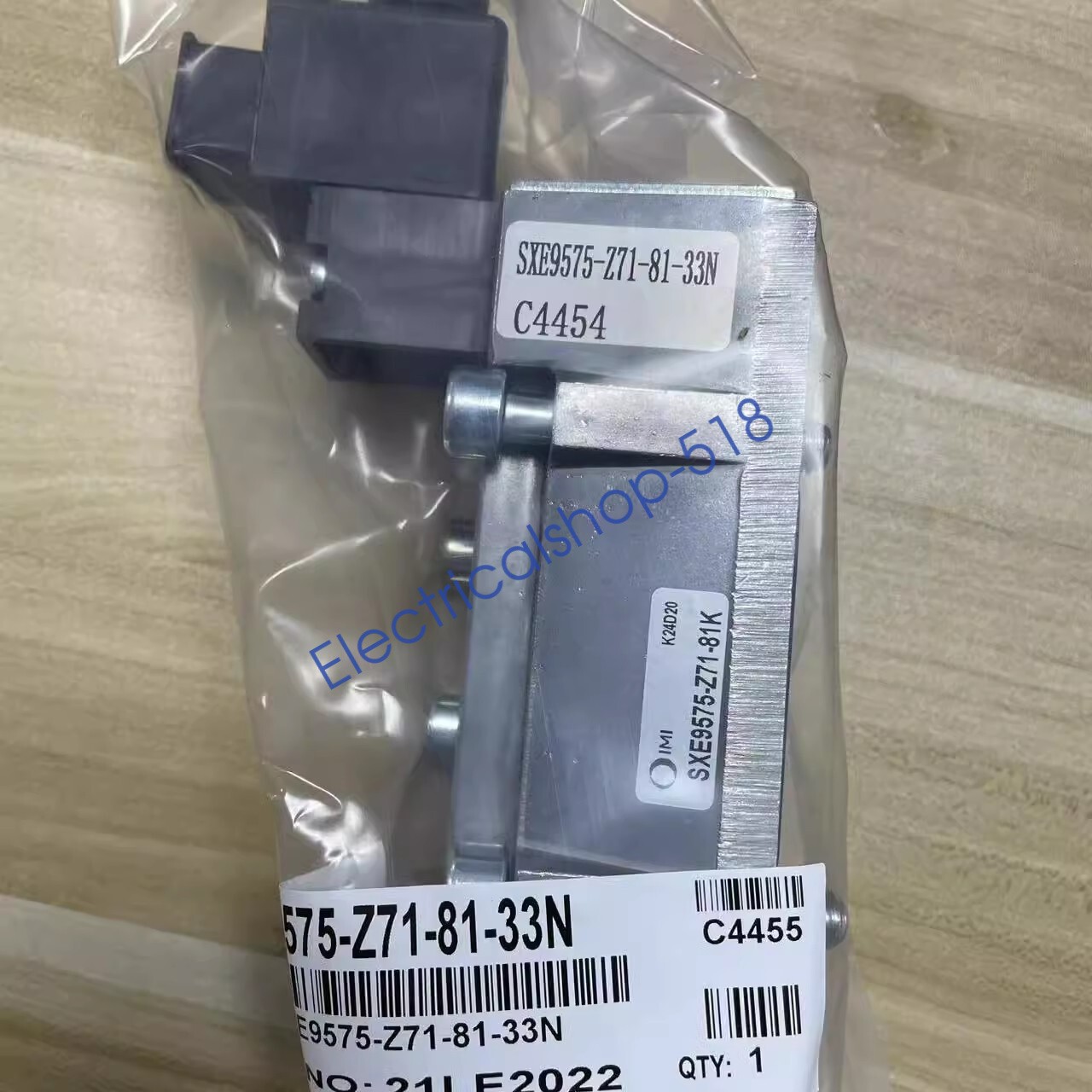 1pcs IMI NORGREN Pilot Solenoid Valve SXE9575-Z71-81-33N DHL/FedEx