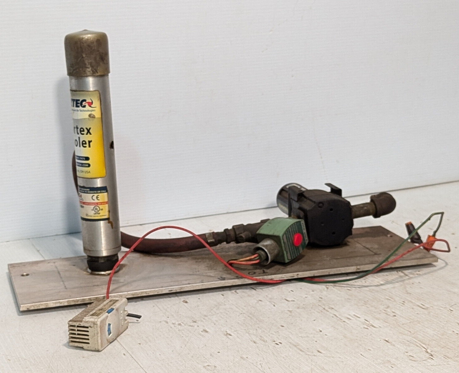 Vortec 721-35H Vortex Cooler Enclosure; Asco Red-Hat Solenoid 302271, .