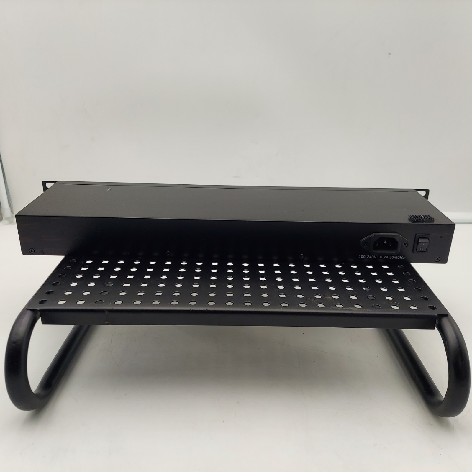 MONO Monoprice MEH2400 24-Port 10/100 Mbps Fast Ethernet Switch, Rack Mountable