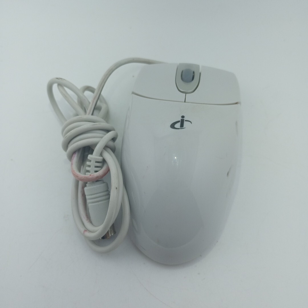#C) iConcepts Scroll Mouse HTM-62W Win  95/98/2000/ME/XP