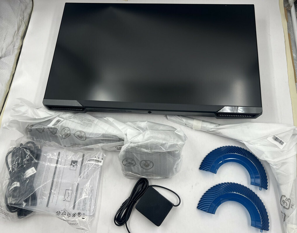 SAMSUNG S24AG320NN ODYSSEY G3 24" LED FREESYNC GAMING MONITOR LS27AG320NNXZA