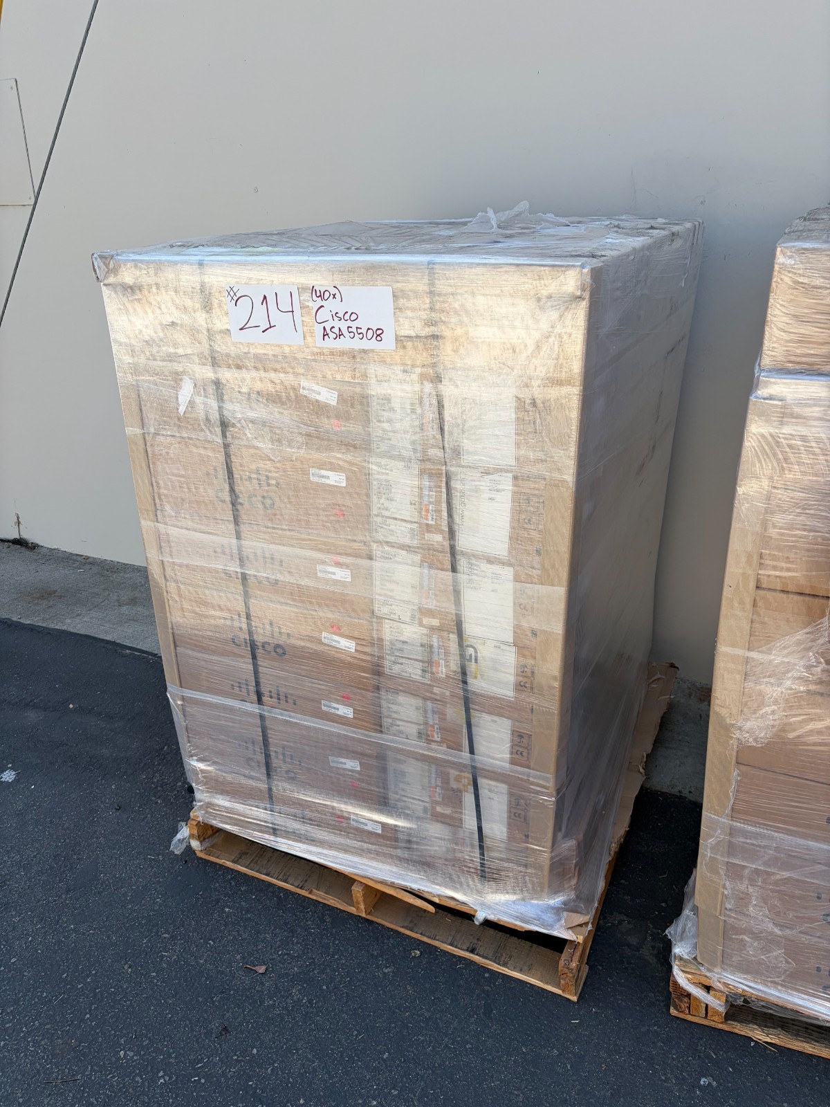 QTY 40x) ASA5508-K9 CISCO ASA 5508-X Appliance with FirePOWER Services