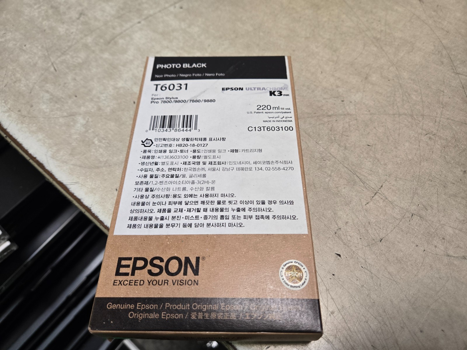 2027  GENUINE EPSON T6031 PHOTO BLACK 220ml INK STYLUS PRO 7800 9800 7880 9880