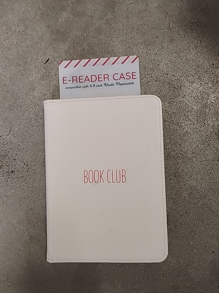Vivitar Cream 6.8" Kindle Paperwhite E-Reader Case "BOOK CLUB" New