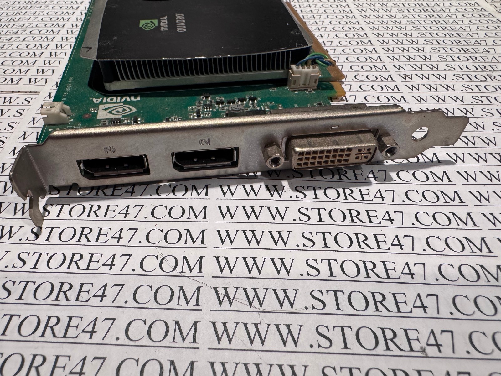 IBM Lenovo nVidia Quadro FX 580 FX580 512MB GDDR3 46R2786 Dual DP and 1 DVI Port