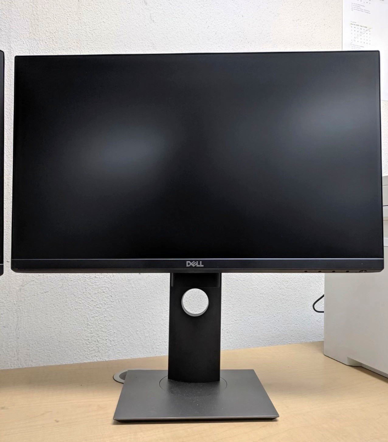 Dell P2217H 22” Full HD LED Monitor – HDMI/ DisplayPort / VGA – Tested & Working