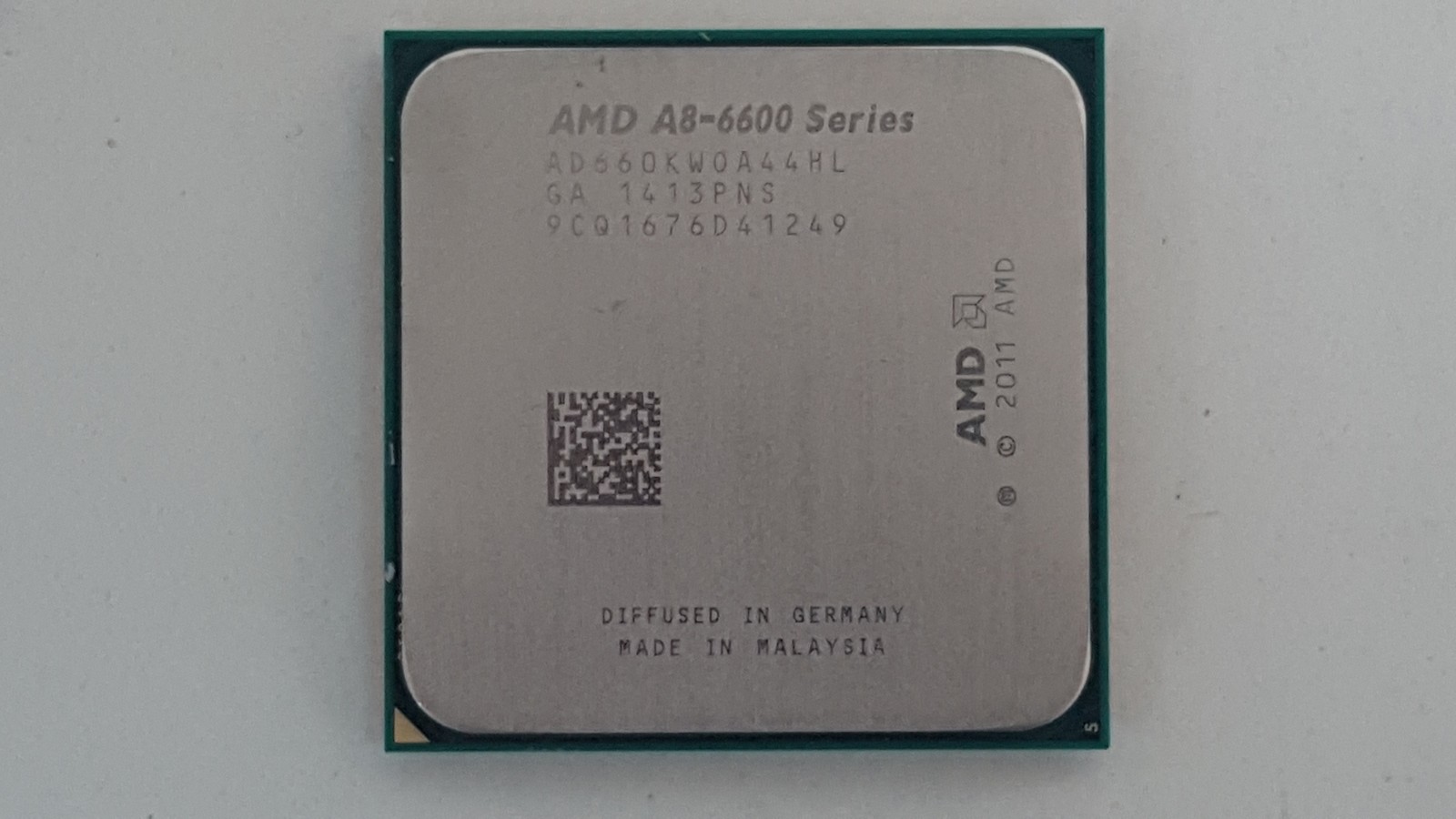 AMD AD660KWOA44HL A-Series A8-6600K 3.9GHz Socket FM2 Desktop CPU