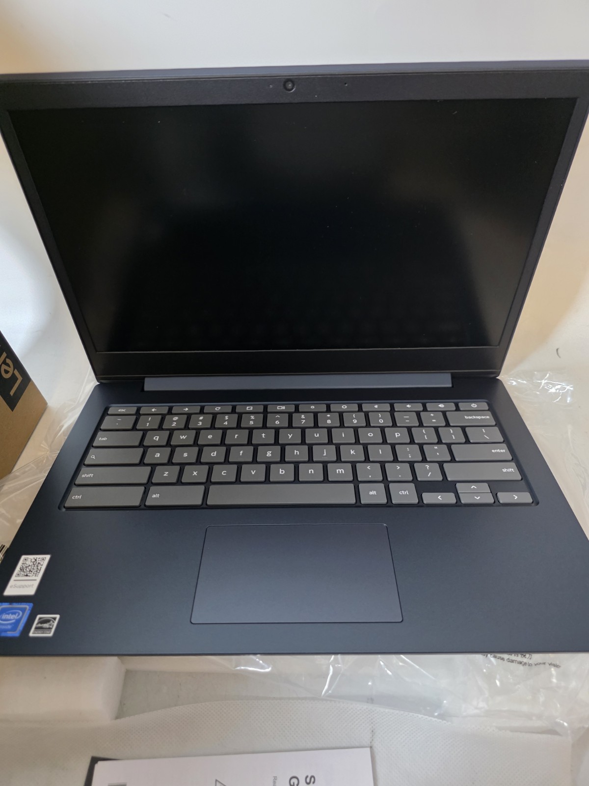 Lenovo 14" Chrome OS Intel Celeron Processor 4GB RAM 64GB Flash Storage 82C10009