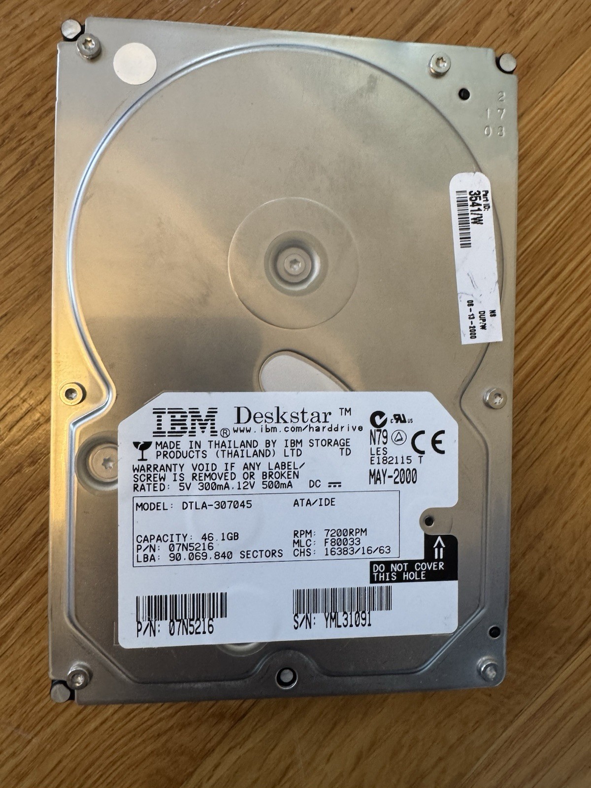 46.1GB , IBM Deskstar DTLA-307045 ATA/IDE 3.5" Hard Drive